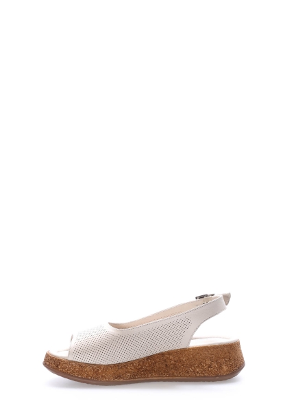 Laviovil İçi Dışı Hakiki Deri Bej Rahat  Kadın Sandalet AH08227261153296