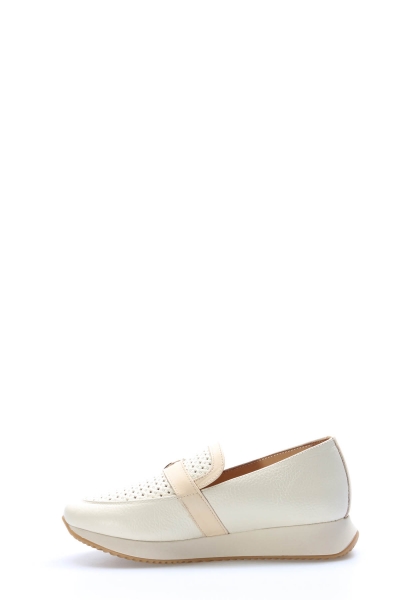 Laviovil İçi Dışı Hakiki Deri Bej Tokalı Kadın Casual Ayakkabı AH0835626155942231