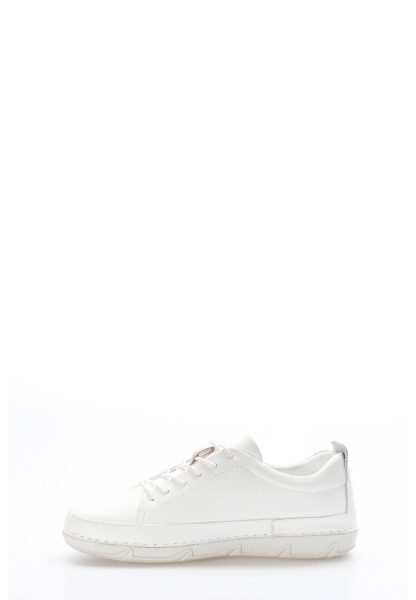 Laviovil İçi Dışı Hakiki Deri Beyaz Bağcıklı Kadın Casual Ayakkabı AH0816026111055