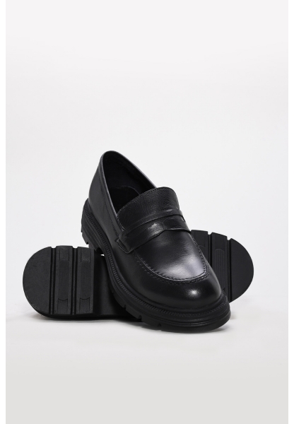 Laviovil İçi Dışı Hakiki Deri Siyah Kadın Casual Günlük  Ayakkabı AH0821726161139