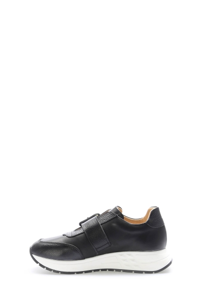 Laviovil İçi Dışı Hakiki Deri Siyah Tokalı Kadın Casual Ayakkabı AH08010ZA8902