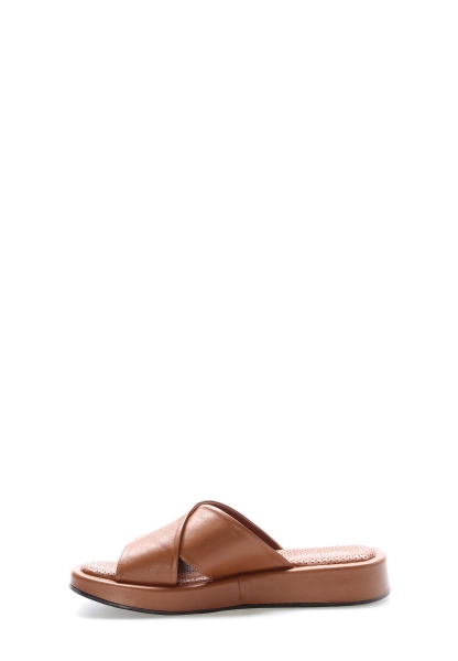 Laviovil İçi Dışı Hakiki  Deri Taba Kadın Düz Terlik AH08710261805