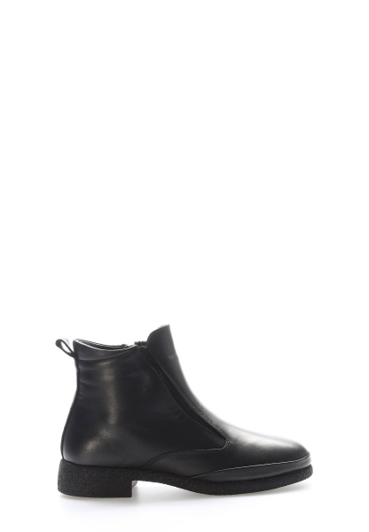 Laviovil İçi Kürklü Dışı Hakiki Deri Siyah Kadın Klasik Bot AH0821711261668359