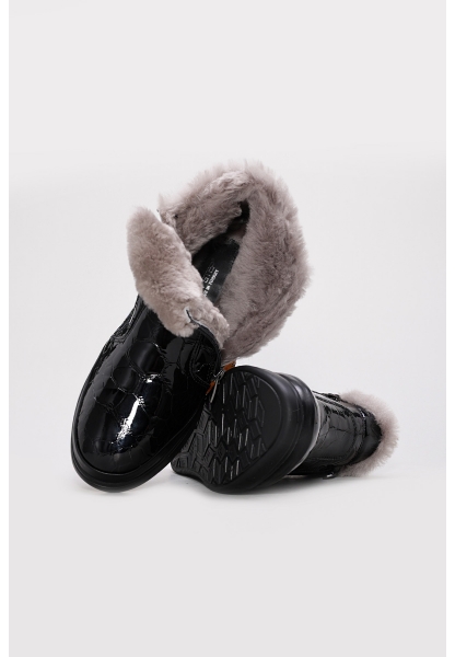 Laviovil İçi Kürklü Dışı Hakiki Kroko Deri Siyah Kadın Klasik Bot AH08411112611100