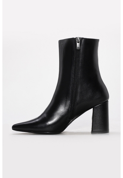 Laviovil Kaliteli Hakiki Deri Siyah Tarz Kadın Kalın Topuklu Bot AH0821542613316