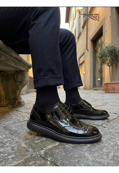 LVO0003 Yeni Sezon Siyah Rugan Lüks Brouge Klasik Ayakkabı