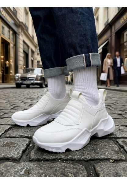 LVO0402 Bağcıksız Rahat Yüksek Taban Beyaz Erkek Spor Yarım Bilek Bot